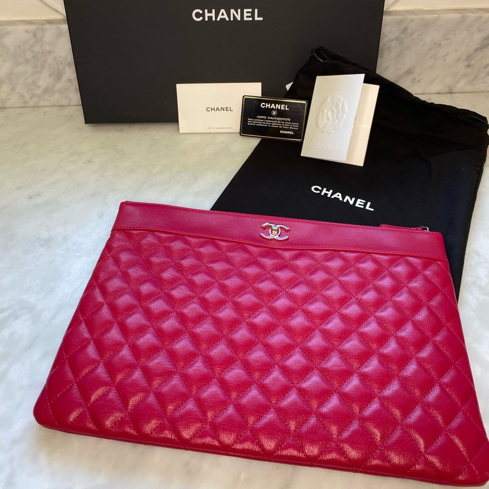 CHANEL Quilted Large Cosmetic Case “O Case”, NEW